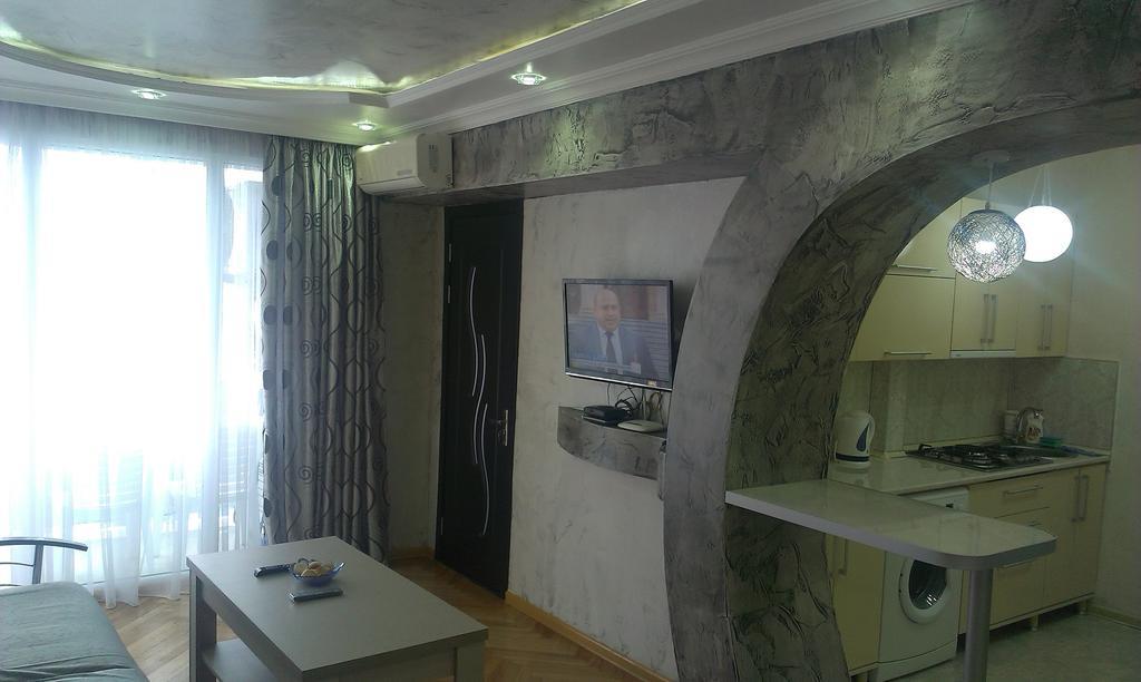 Irakli'S Apartment With Sea View Batumi Pokoj fotografie