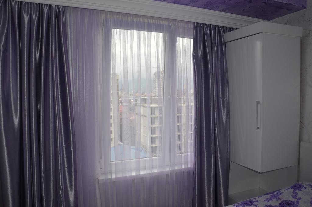 Irakli'S Apartment With Sea View Batumi Pokoj fotografie